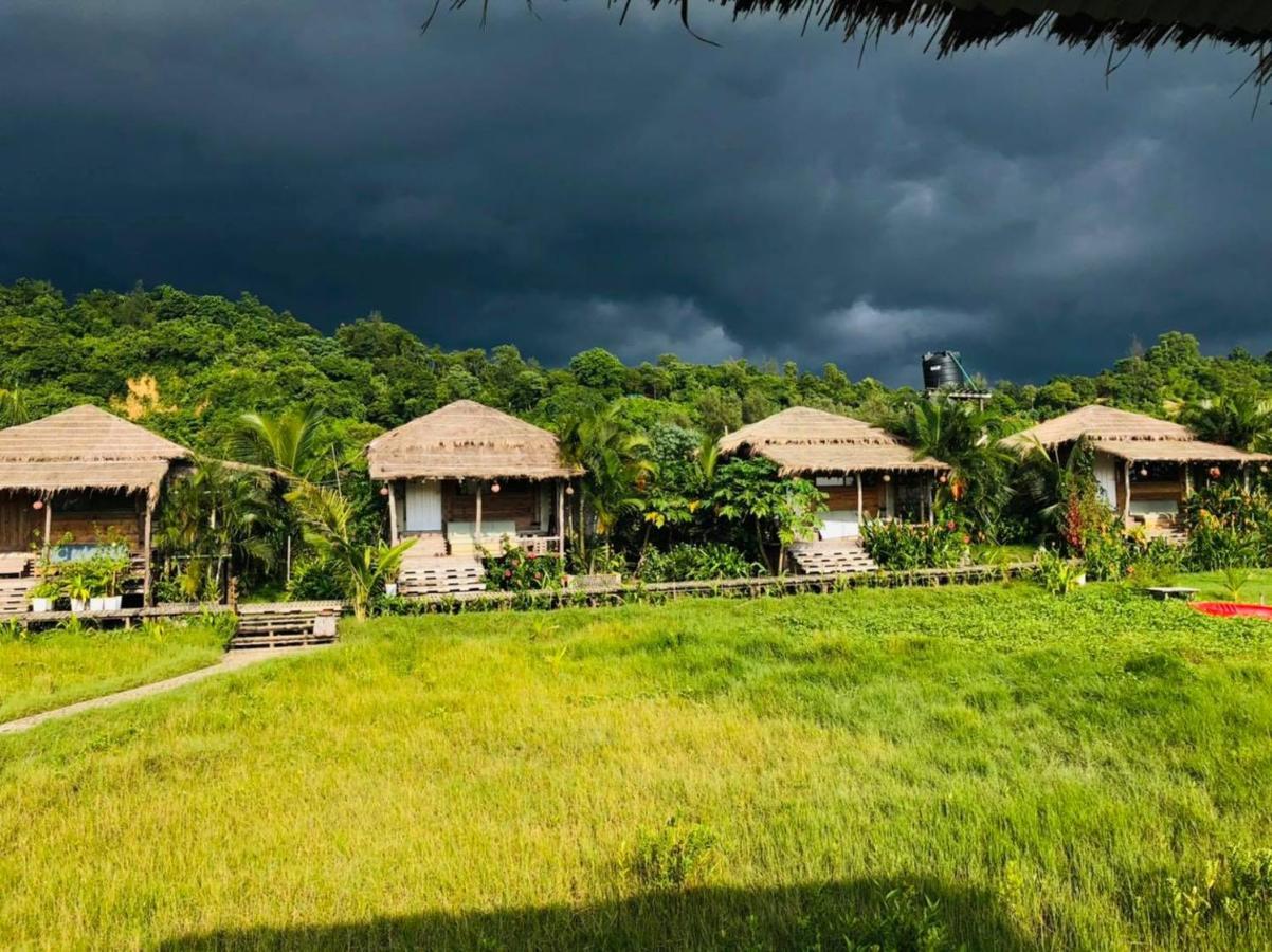 Moon Nest Hotel Dhoapalong Kültér fotó